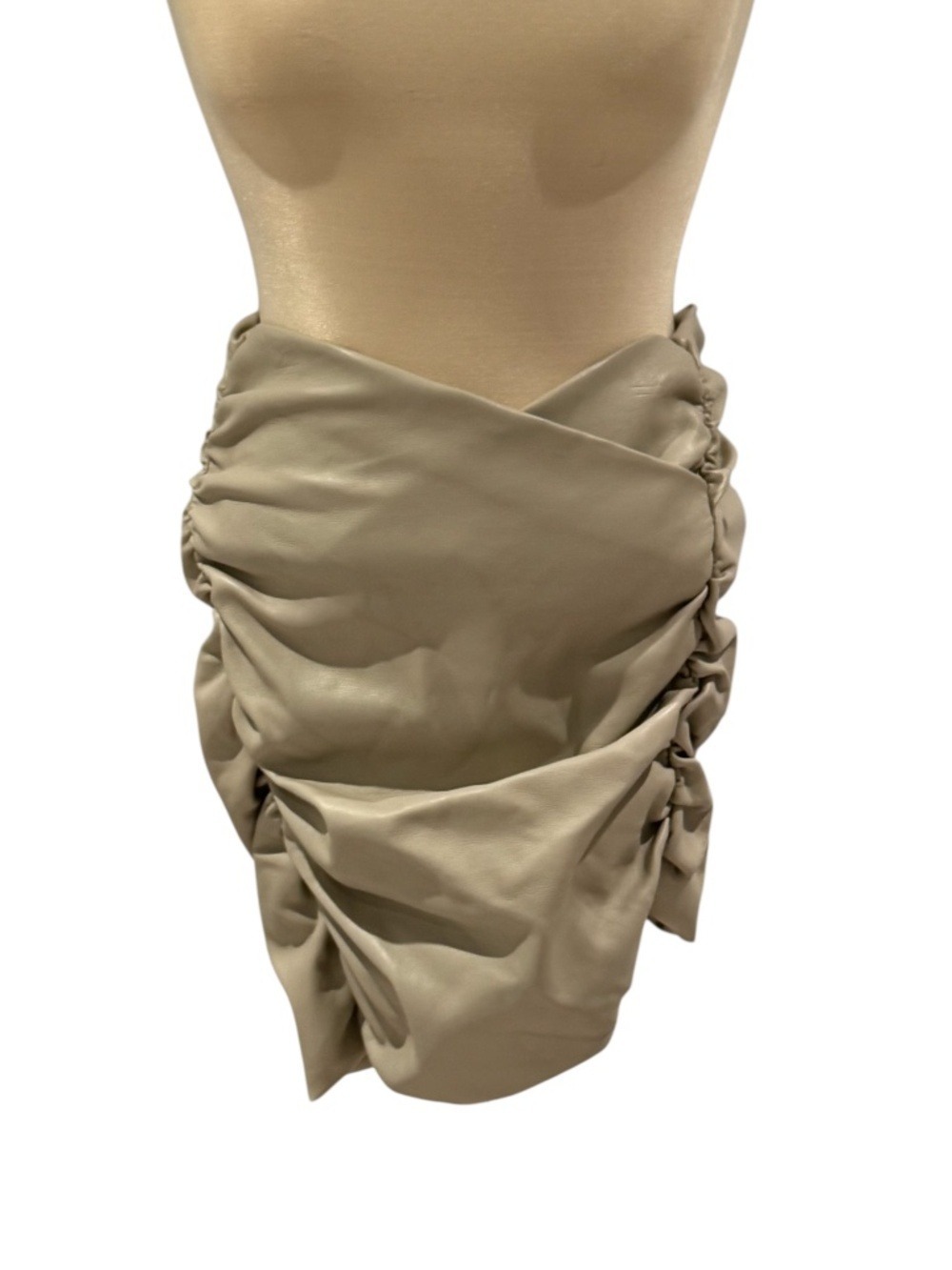 TORN BY RONNY KOBO cream faux leather ruched mini skirt - size s